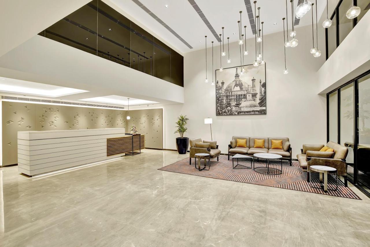 Park Inn By Radisson Сурат Екстер'єр фото