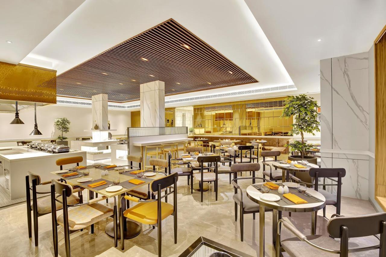 Park Inn By Radisson Сурат Екстер'єр фото
